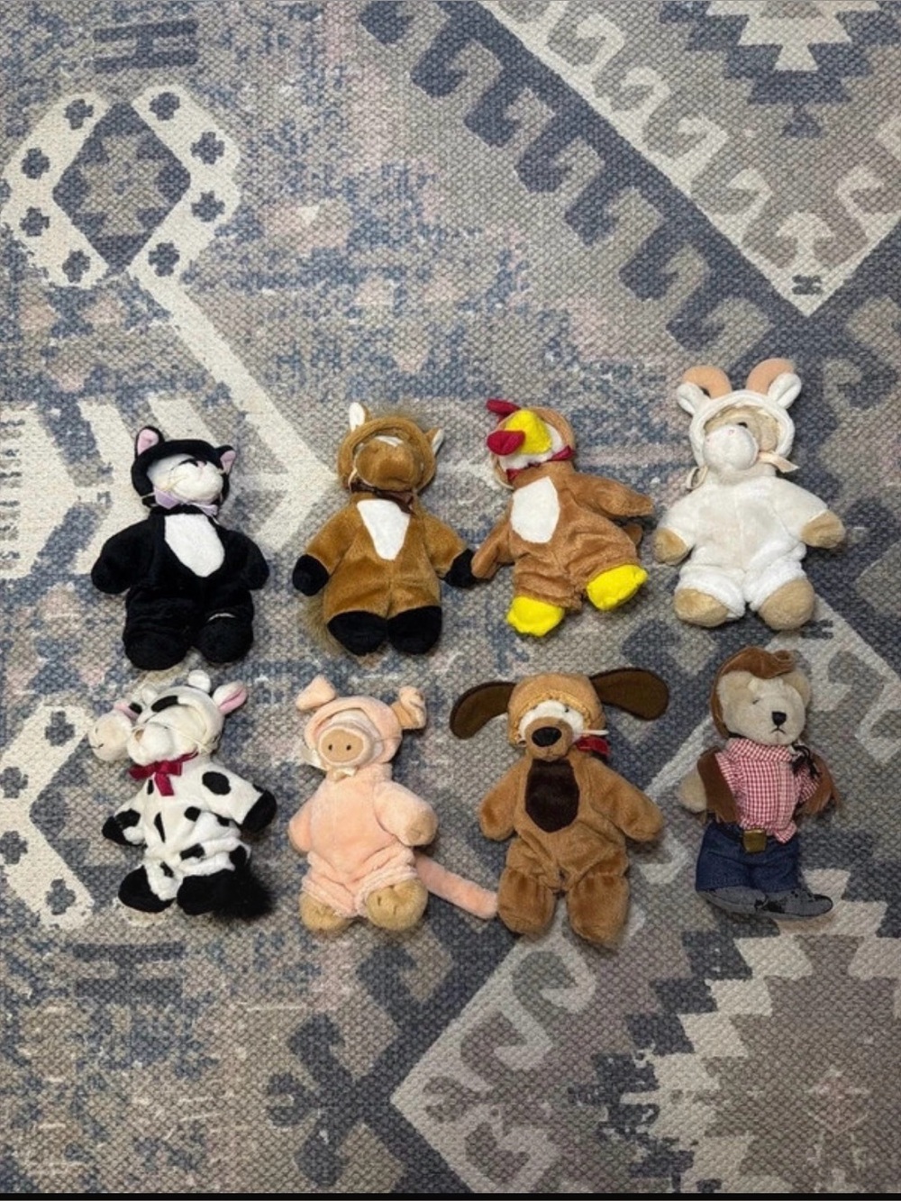 8 set vintage Wee Bear Village Ganz Bear